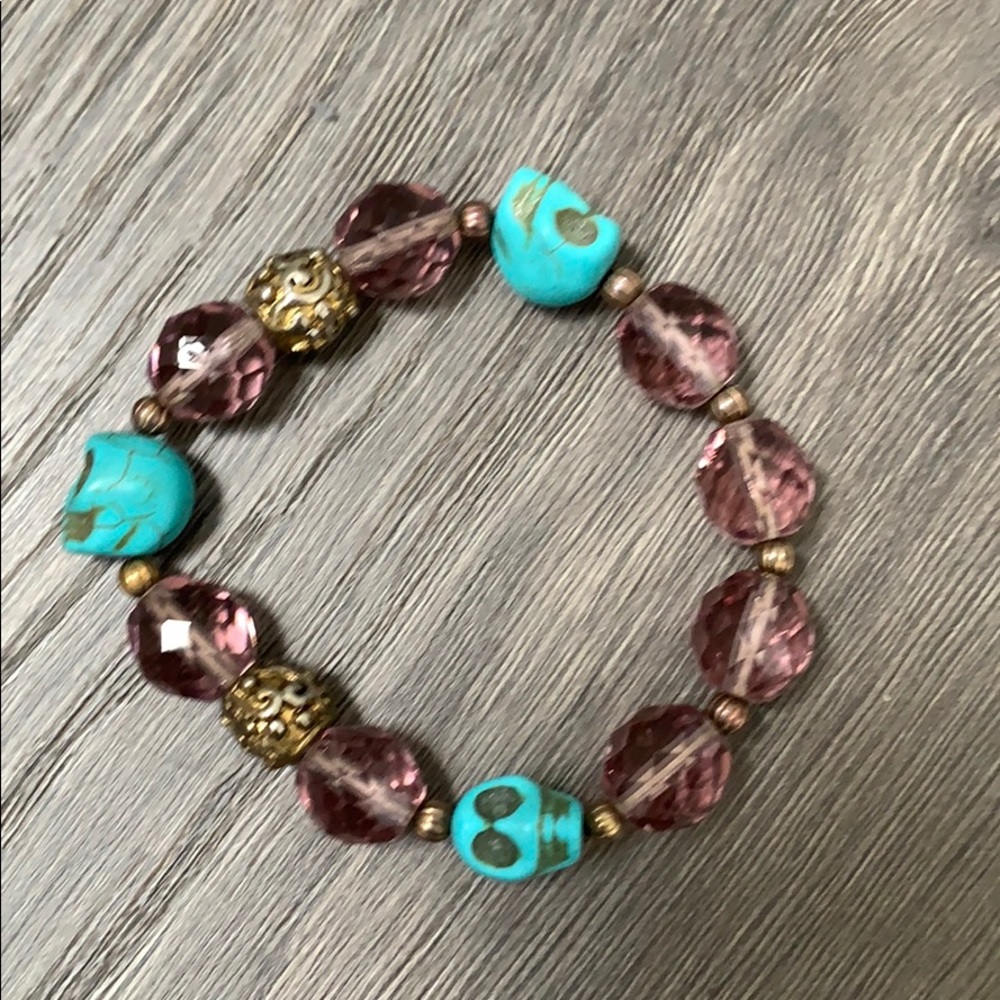 Beaded bracelet with skulls- handmade